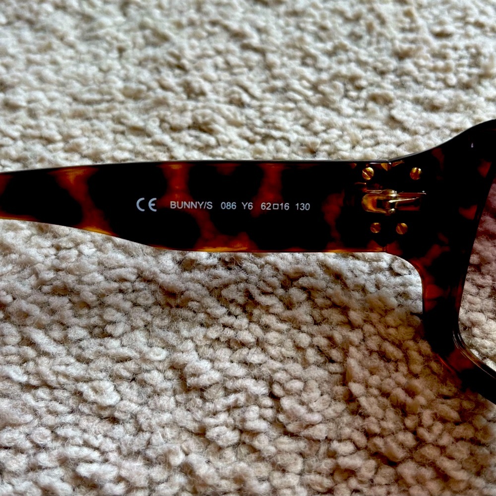 Juicy Couture Bunny Y2K Brown Tortie Sunglasses - Picture 8 of 9